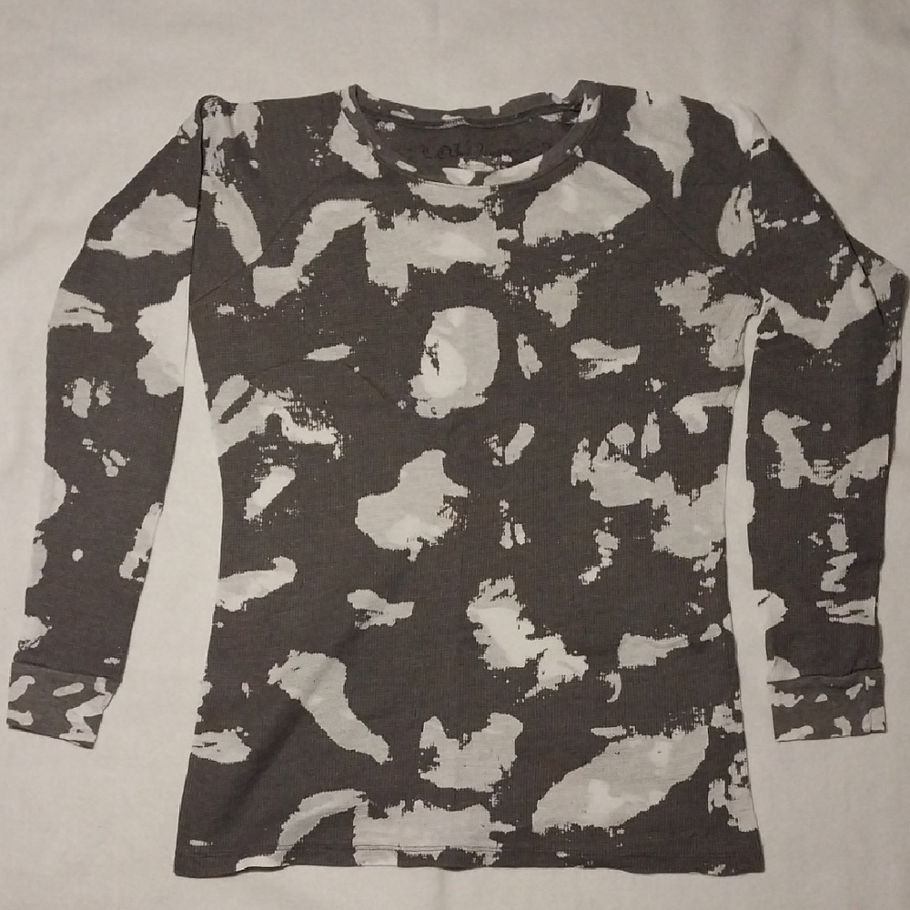 Gray and White Long Sleeve Shirt